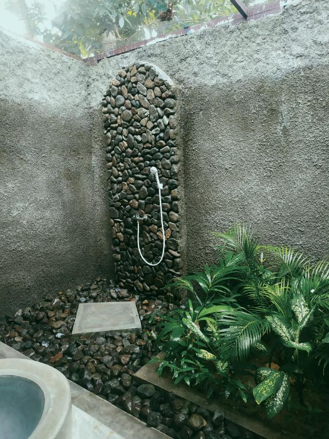 Edelweiss Homestay Kuta  외부 사진