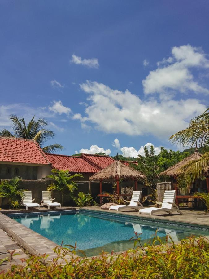 Edelweiss Homestay Kuta  외부 사진