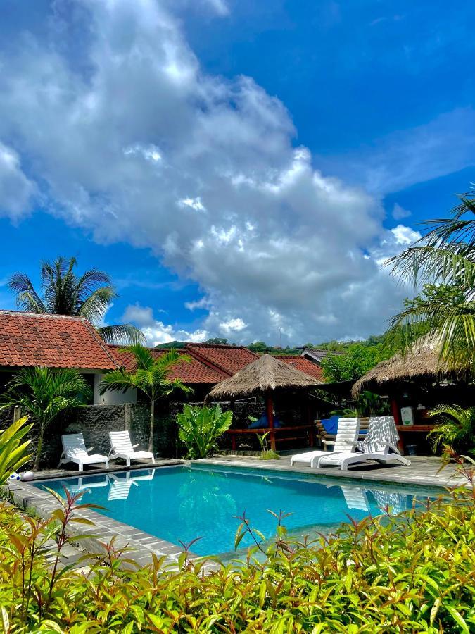 Edelweiss Homestay Kuta  외부 사진