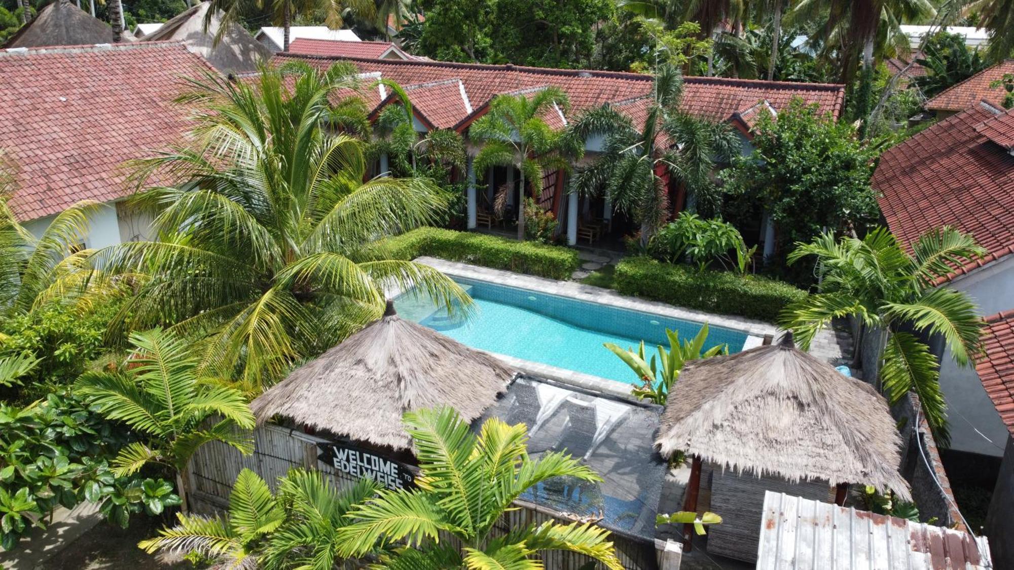 Edelweiss Homestay Kuta  외부 사진