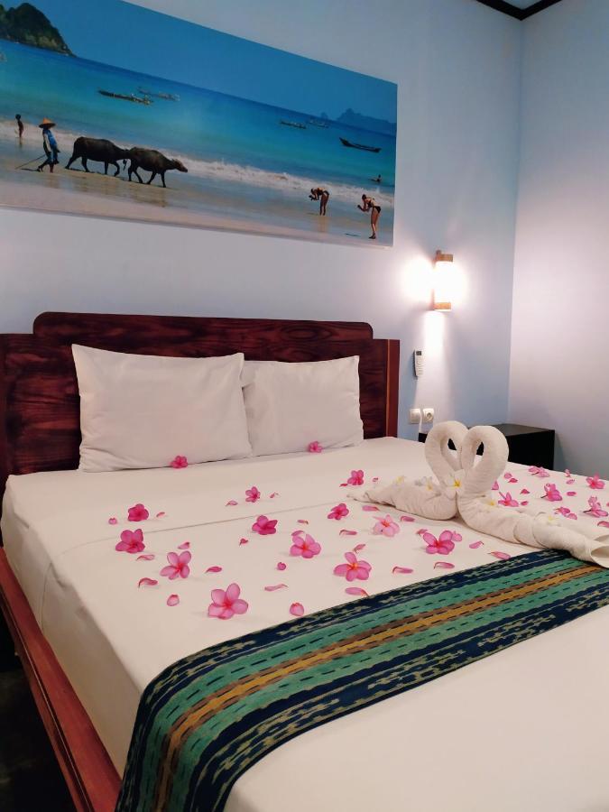 Edelweiss Homestay Kuta  외부 사진